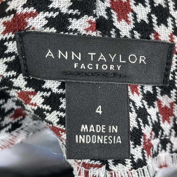 NEW Ann Taylor Factory Womens 4 Houndstooth Straight Leg Pants Career - Picture 3 of 10